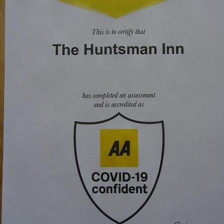The Huntsman Inn 霍姆弗斯 外观 照片